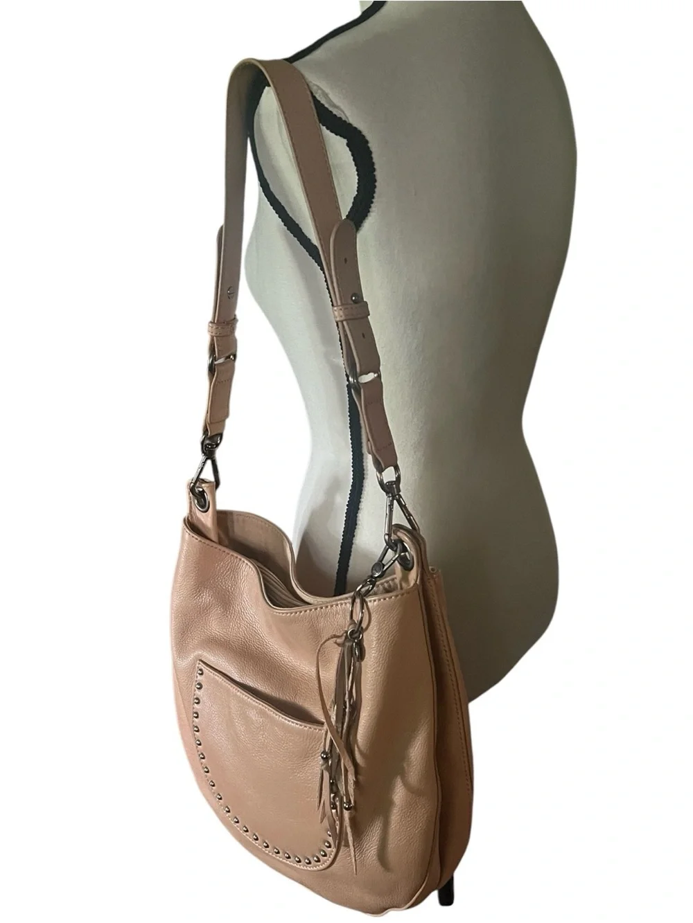 The Sak Zinnia Pebbled Leather Hobo Shoulder Bag